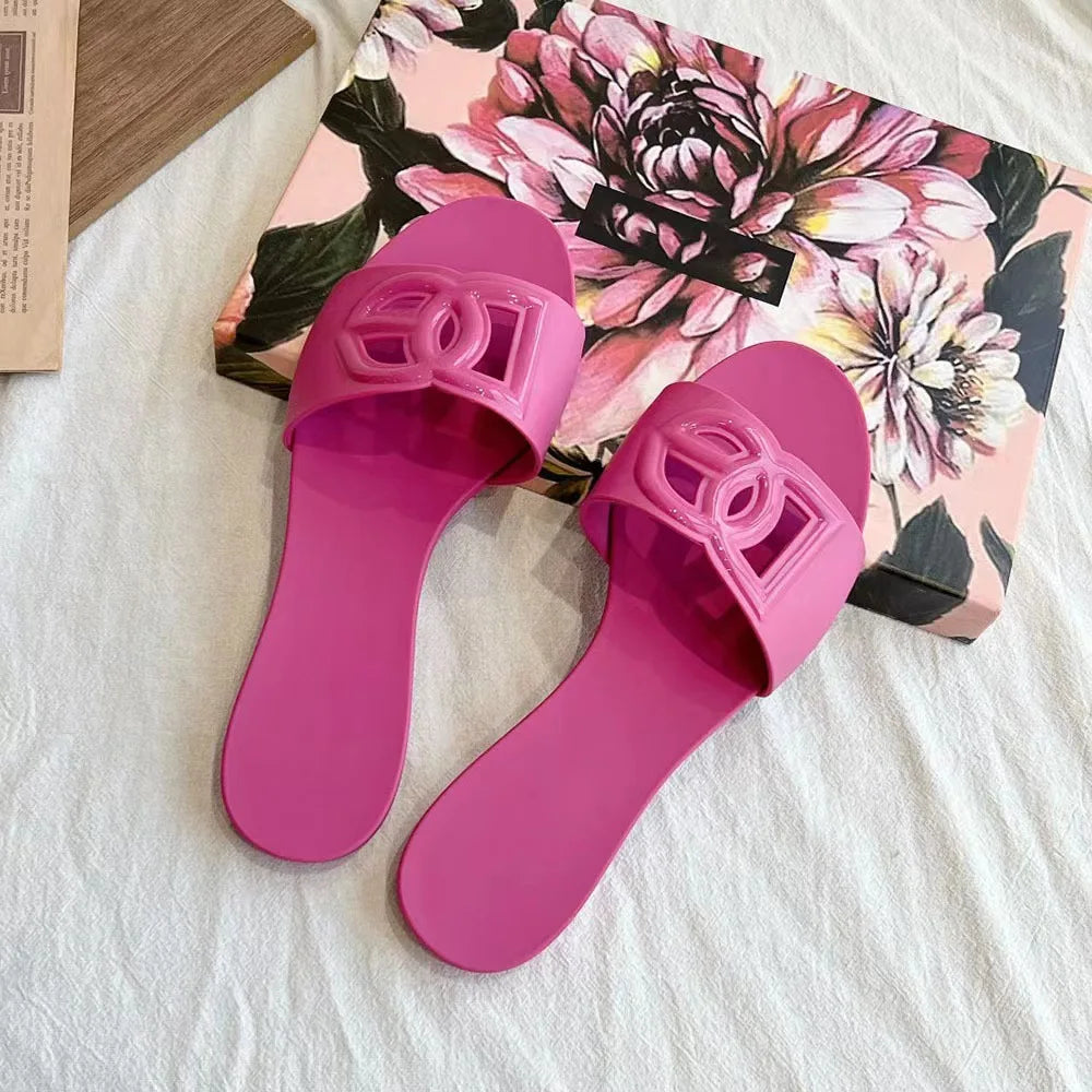 Women's Slippers New Summer Thick Sandals One-word Toe Flat Beach Jelly Women's Shoes Large Size