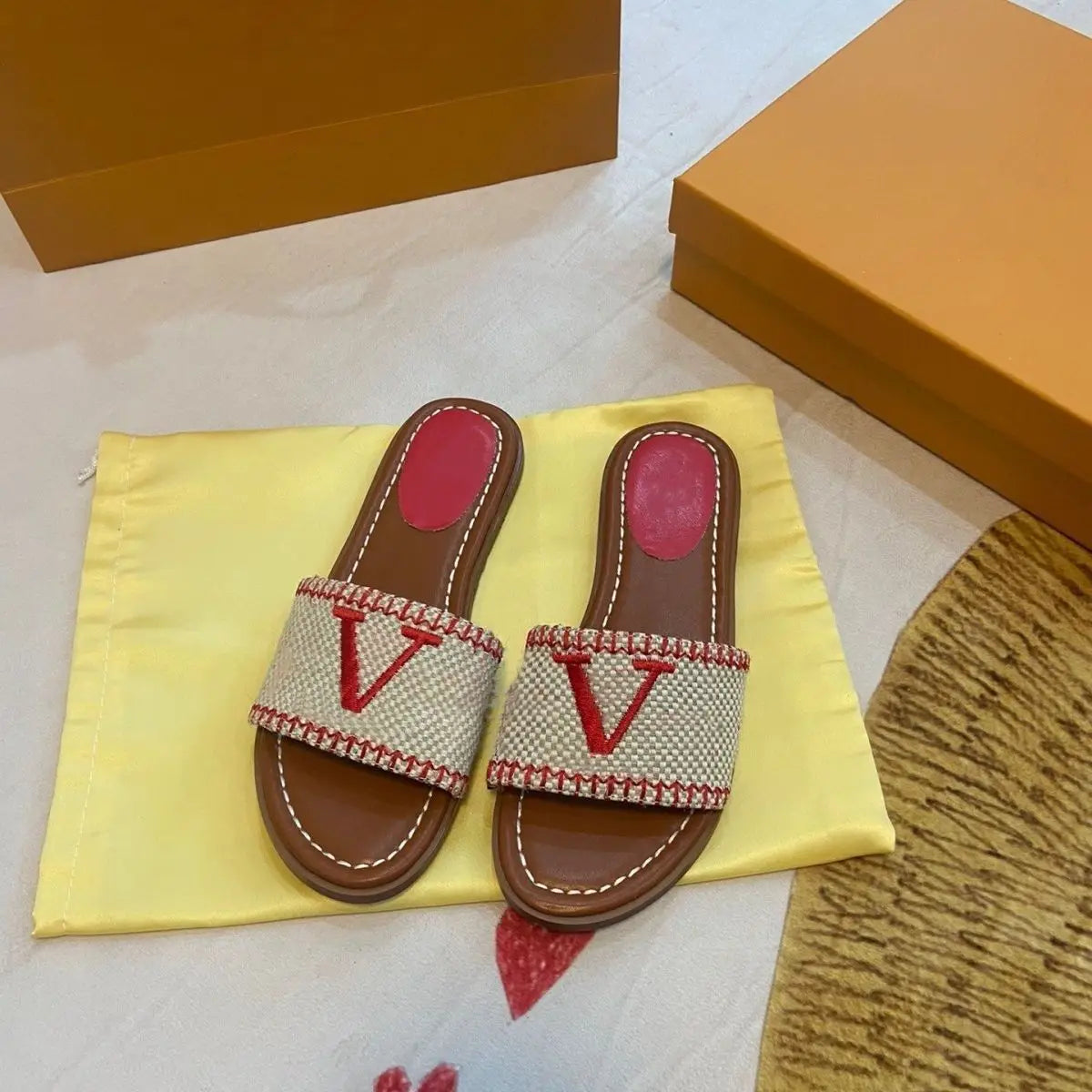 2026 Summer New Women's Embroidered Flat Slippers, Women's Fashion Beach Cool Slippers