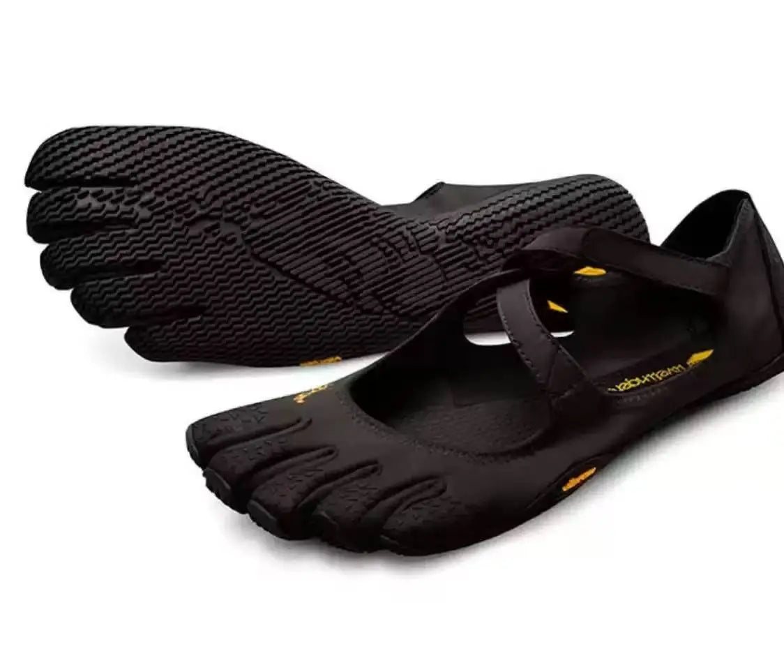 Women Barefoot Five Toe Shoes Anti Slip Yoga Pilates Shoes Lightweight Breathable Fitness Dance Outdoor Training Shoes