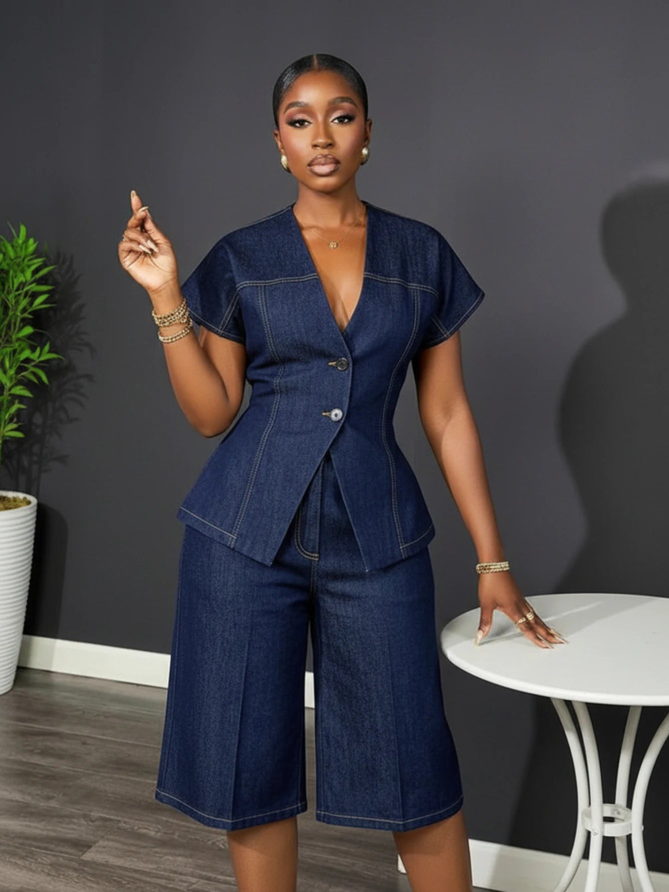 Women V Neck Short Sleeve Blazer + High Waist Capri Pants Set Button Front Tailored For Formal Business Party Occasion