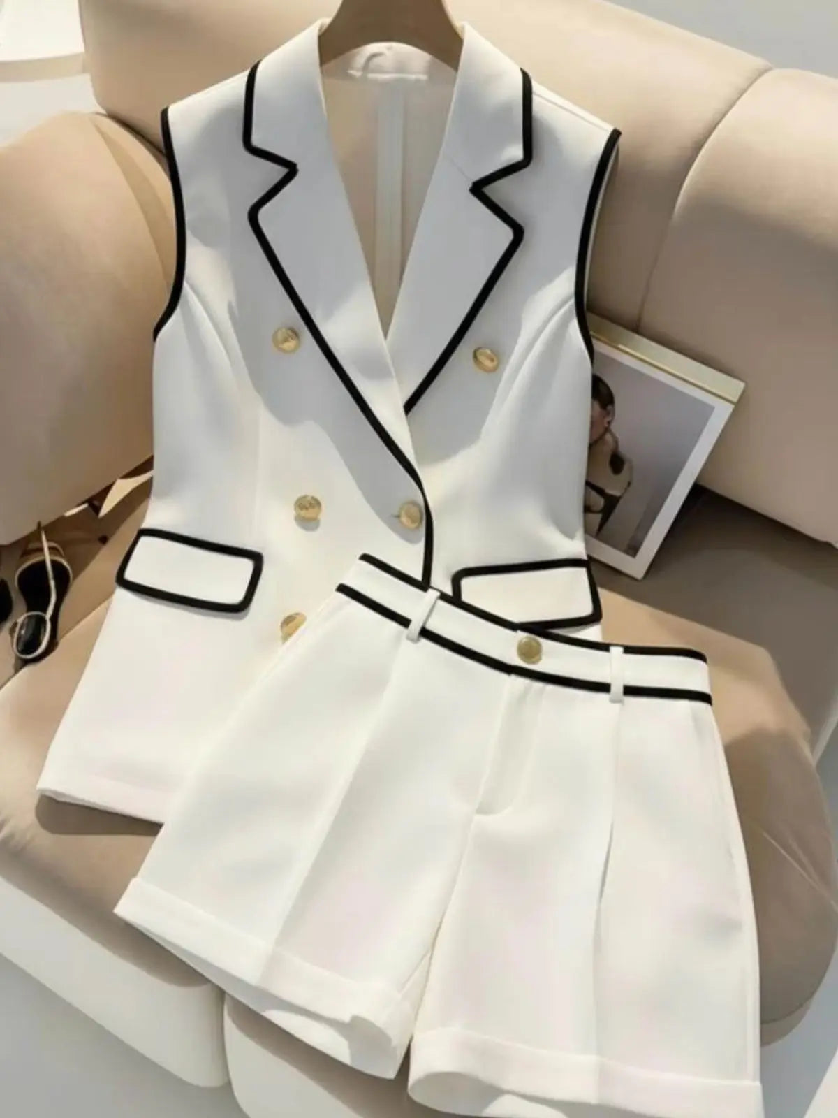 Women Sleeveless Lapel Contrast Trim Waistcoat High Waist Shorts Two‑Piece Business Wedding‑Guest Party Suit