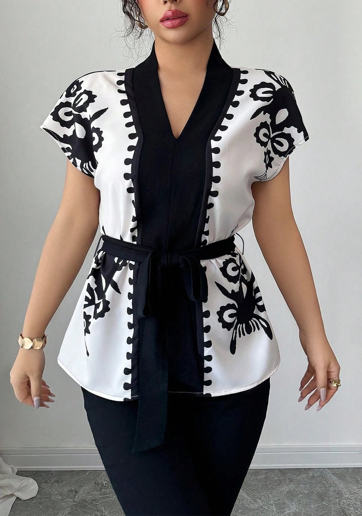 Elegant Summer Commute Floral Print Waist-Cinching Short Sleeve Top for Women Business Casual Shirt